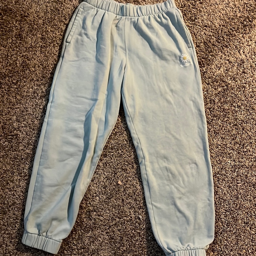 Hollister sweatpants.